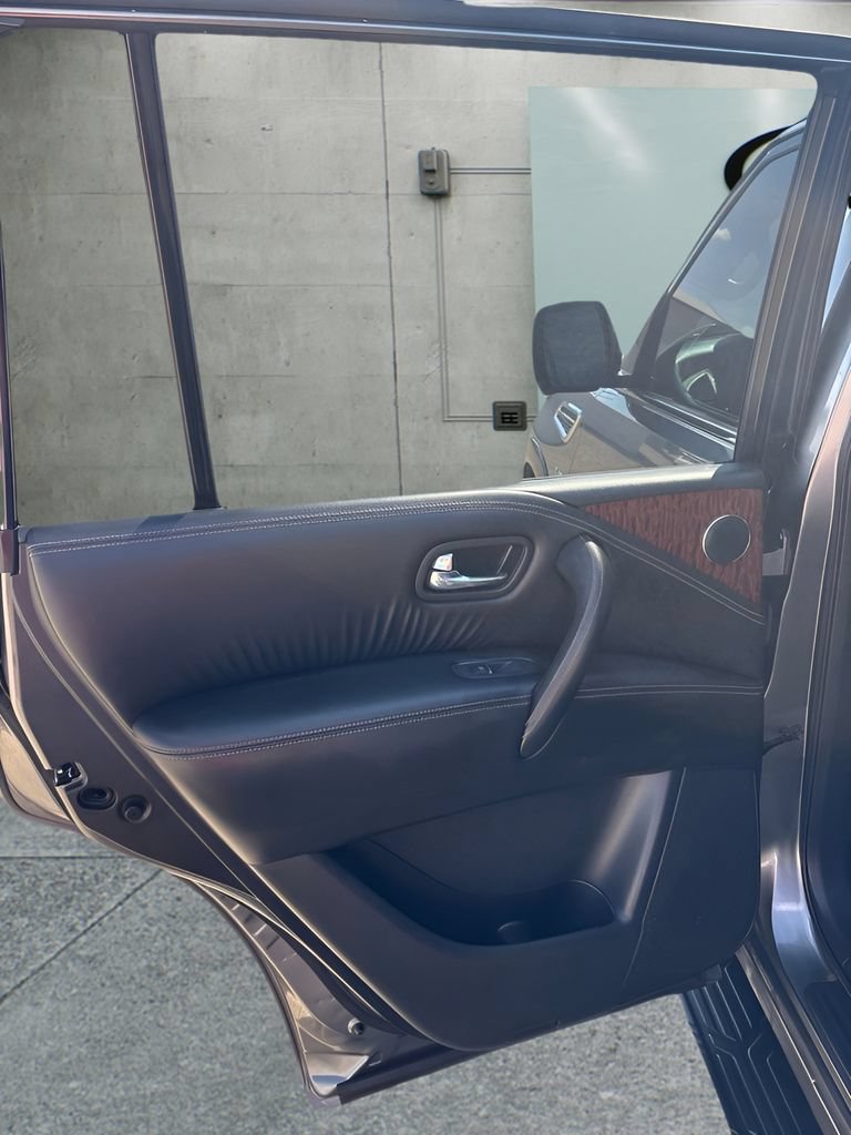 Used 2018 Nissan Armada SL w/ Premium Package RWD image 14
