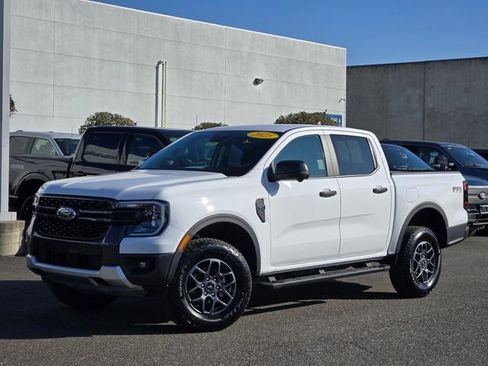 Used 2025 Ford Ranger XLT image 2