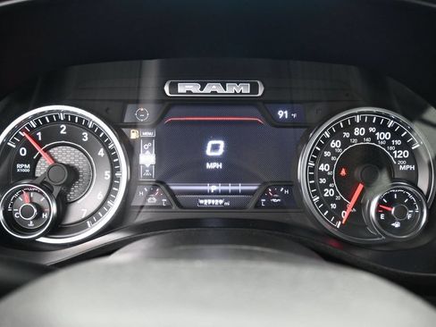 Used 2025 RAM 1500 Big Horn AWD/4WD image 26