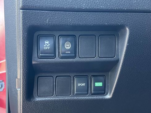 Used 2021 Nissan Rogue Sport S FWD image 22