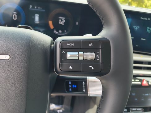 New 2027 Hyundai Santa Fe SEL FWD image 30