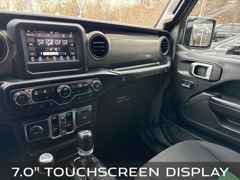 Used 2019 Jeep Wrangler Unlimited Sport S image 17