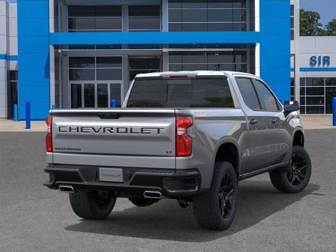 New 2026 Chevrolet Silverado 1500 LT Trail Boss w/ Convenience Package II image 4