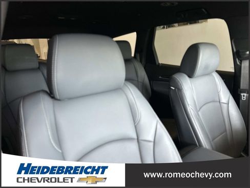 Used 2023 Buick Enclave Essence w/ Trailering Package, 5000 lbs. FWD image 38