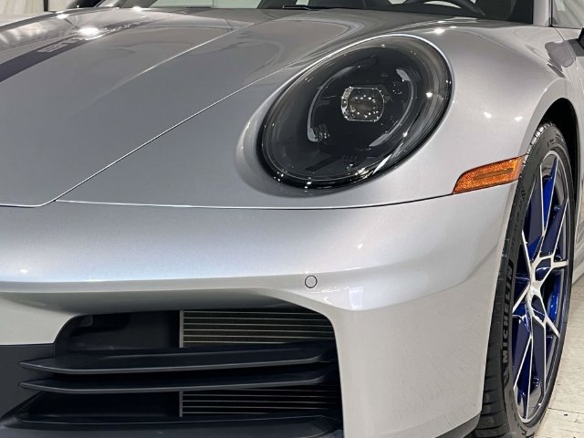 Certified 2026 Porsche 911 Carrera T RWD image 5