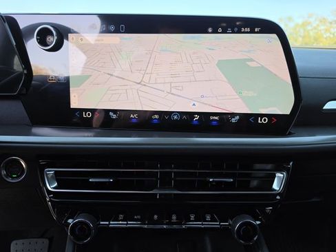 New 2026 Chevrolet Traverse LT w/ Midnight/Sport Edition image 25