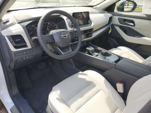 New 2026 Nissan Rogue Dark Armor FWD image 19