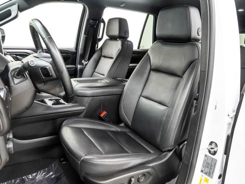 Used 2024 Chevrolet Tahoe LT RWD image 15