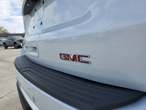 New 2026 GMC Yukon XL Denali w/ Sun & Power Step Package image 7