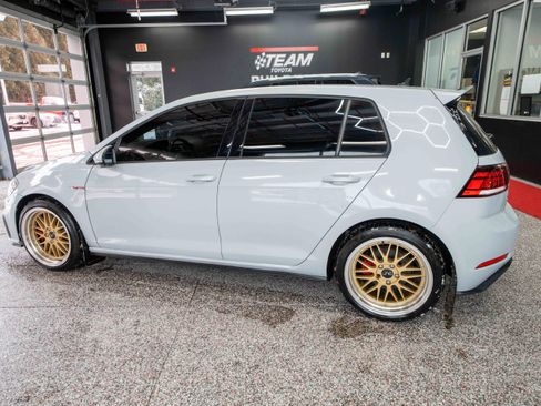 Used 2018 Volkswagen GTI S image 2