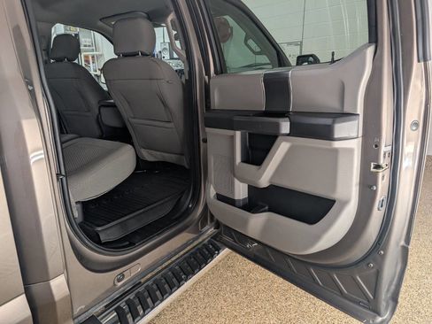 Used 2018 Ford F150 XLT w/ Equipment Group 301A Mid AWD/4WD image 14