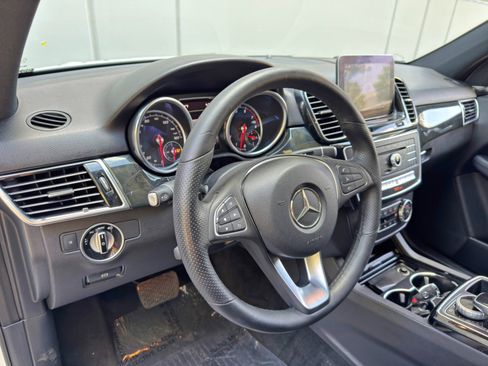 Used 2017 Mercedes-Benz GLE 350 image 13