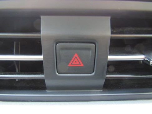 Used 2022 Volkswagen Passat 2.0T SE image 43