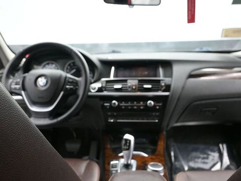 Used 2017 BMW X3 xDrive28i image 16