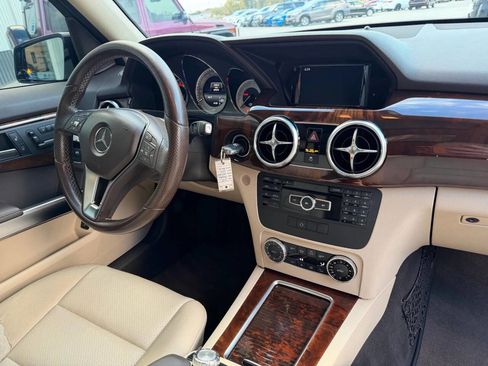 Used 2015 Mercedes-Benz GLK 250 GLK 250 BlueTEC AWD 4MATIC 4dr image 13