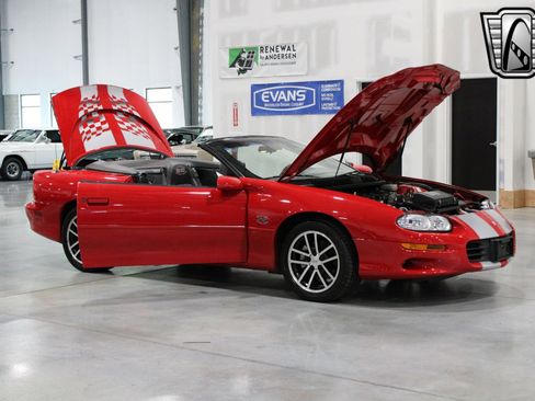 Used 2002 Chevrolet Camaro Z28 w/ SS Performance/Appearance Pkg image 20