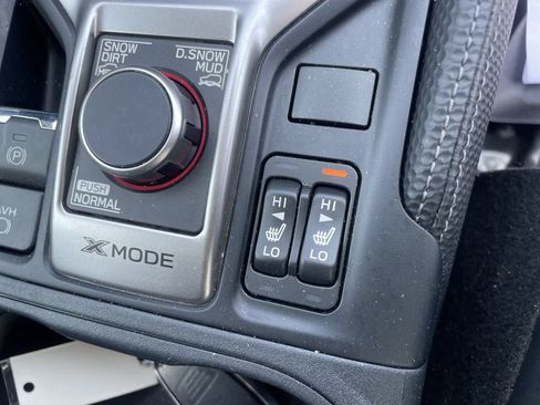 Certified 2022 Subaru Forester Touring AWD/4WD image 29