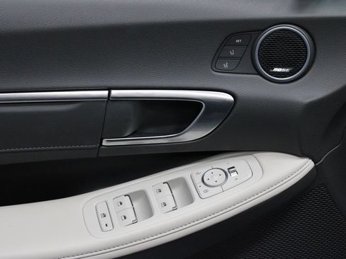 Used 2023 Hyundai Sonata Limited FWD image 23