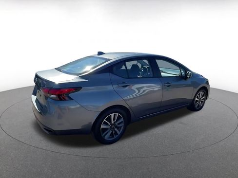 Used 2025 Nissan Versa SV image 14