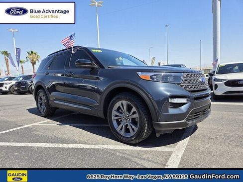 Certified 2023 Ford Explorer XLT w/ Equipment Group 202A AWD/4WD image 1