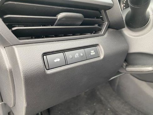 Used 2024 Nissan Altima 2.5 SR image 15