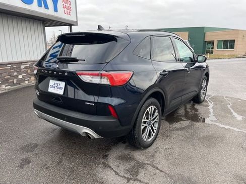 Used 2021 Ford Escape SEL image 11