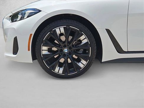 Used 2025 BMW 430i w/ Premium Package RWD image 21