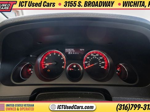 Used 2009 GMC Acadia SLE w/ Preferred Package FWD image 27