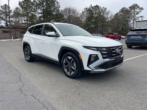 Certified 2025 Hyundai Tucson SEL image 4