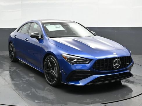 Used 2025 Mercedes-Benz CLA 35 AMG 4MATIC image 9