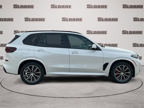 New 2026 BMW X5 xDrive40i w/ M Sport Package image 6