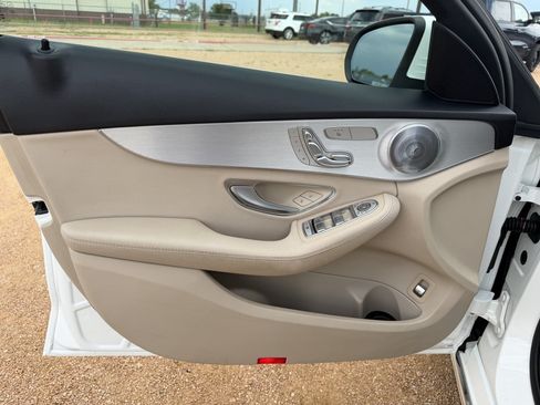 Used 2016 Mercedes-Benz C 300 Sedan image 9