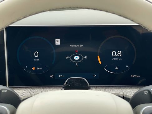 Used 2025 Hyundai Santa Fe Calligraphy image 31