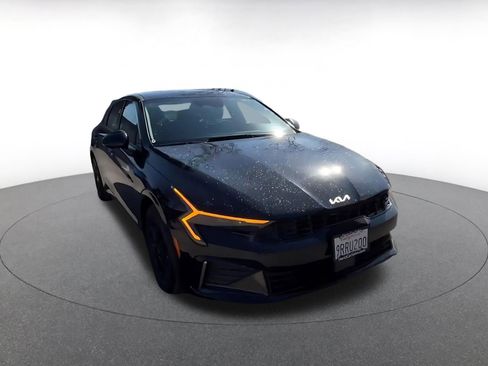 Used 2025 Kia K5 LXS image 3