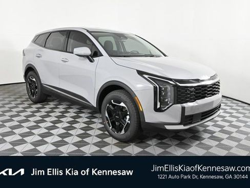 New 2026 Kia Sportage S image 1