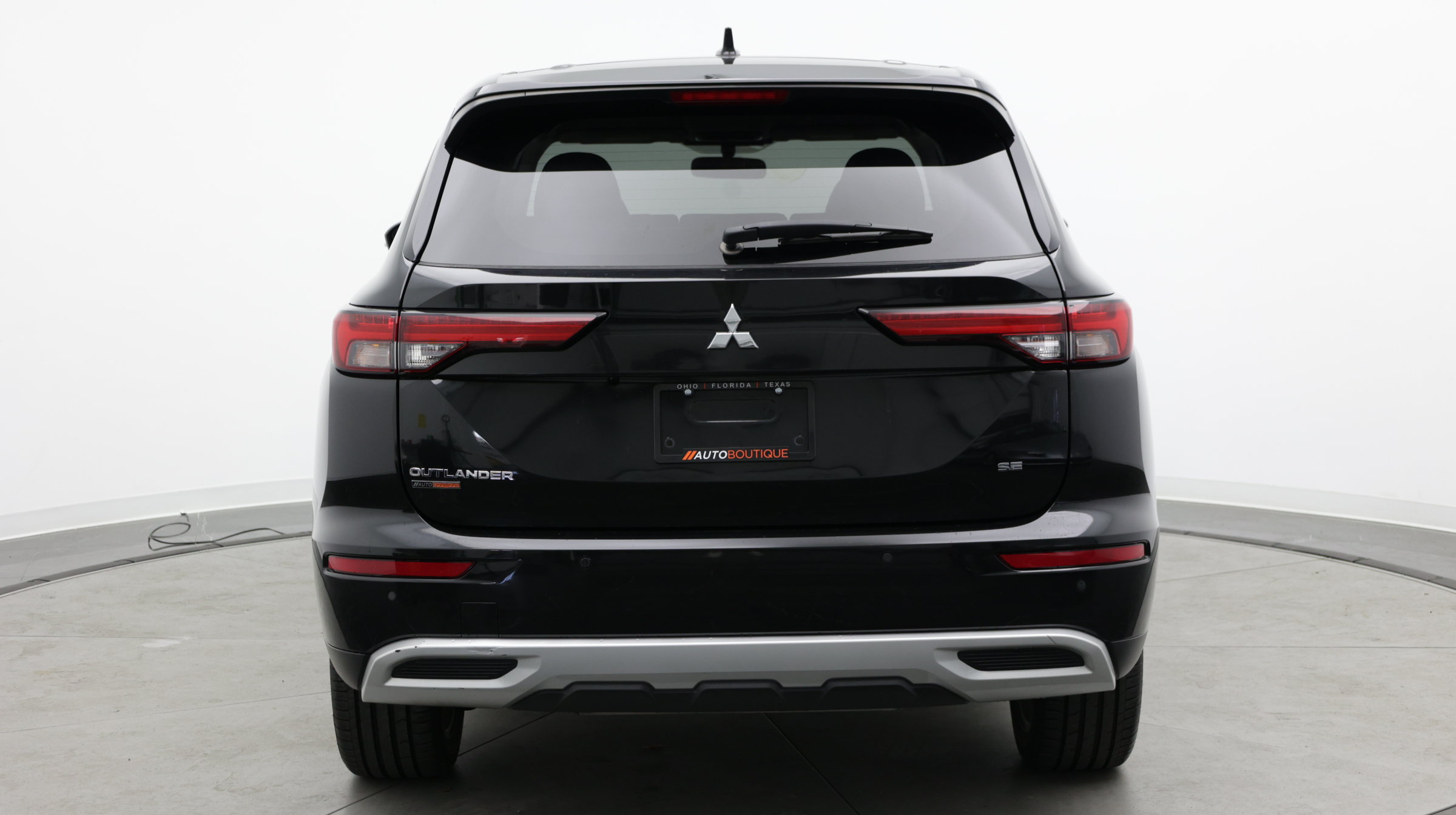 Used 2022 Mitsubishi Outlander SE FWD image 6
