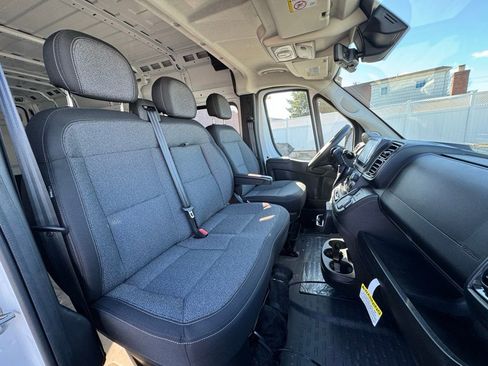 Used 2025 RAM ProMaster 3500 w/ Crew Van Package image 20