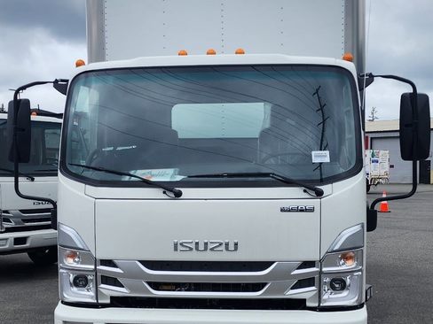 New 2024 Isuzu NPR image 8