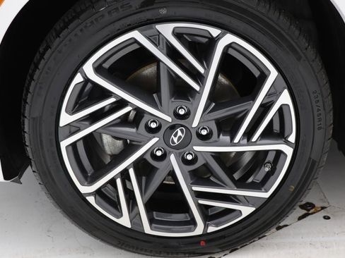 Used 2023 Hyundai Kona N Line image 11