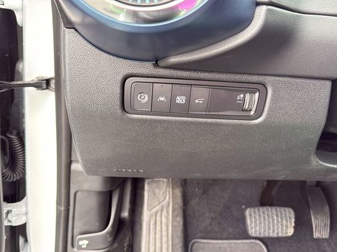 New 2026 Chevrolet Equinox EV LT image 37