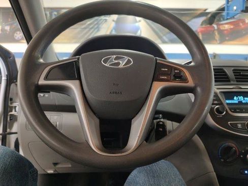 Used 2017 Hyundai Accent SE image 10