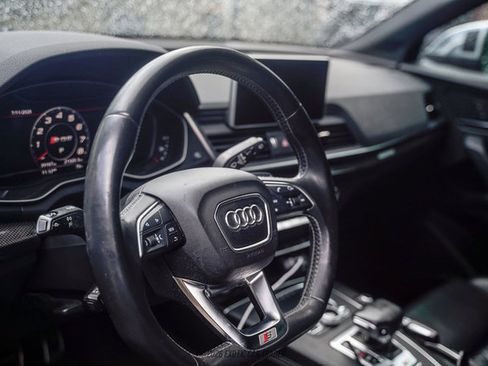 Used 2018 Audi SQ5 Prestige AWD/4WD image 24
