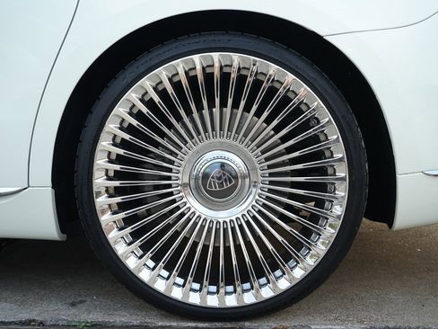 Used 2023 Mercedes-Benz Maybach S 580 Maybach S 580 image 35