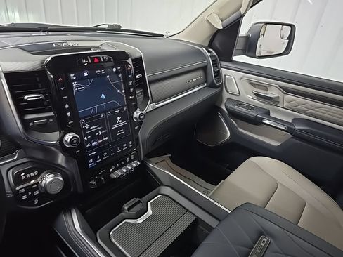 Used 2024 RAM 1500 Limited AWD/4WD image 28