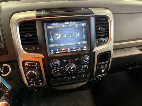 Used 2019 RAM 1500 Big Horn AWD/4WD image 29