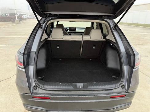 Used 2024 Honda HR-V LX image 27