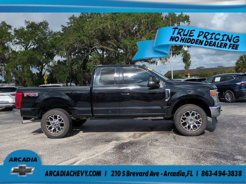 Used 2021 Ford F250 Lariat w/ Lariat Value Package AWD/4WD image 3