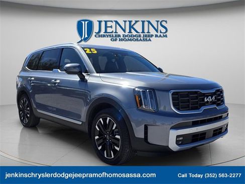Used 2025 Kia Telluride SX Prestige image 11