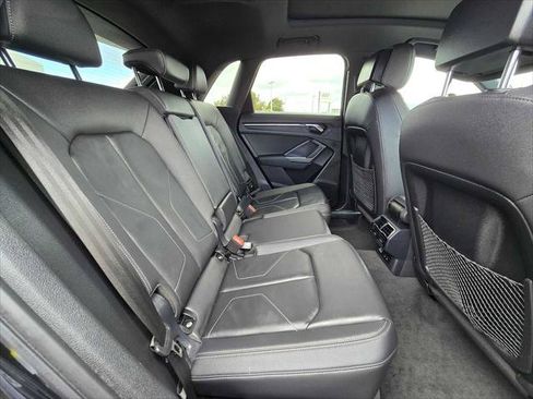 Used 2025 Audi Q3 2.0T Premium w/ Black Optic Sport Package AWD/4WD image 12