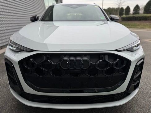 New 2025 Audi SQ5 Premium Plus image 7